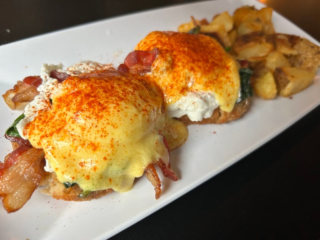 Crab Cake Florentine Benny At The Phoenix With Obrien Potatoes Photo By Lauren Textor